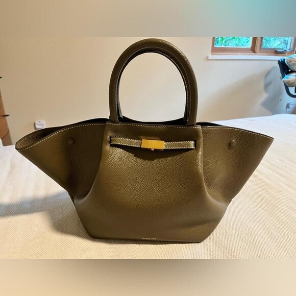 DeMellier Shoes - Elegant olive green shoulder bag by DeMellier